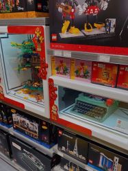 -乐高授权专卖店(朝阳大悦城店)