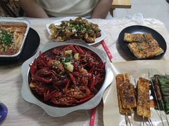 -郑记•不夜城烧烤•龙虾•虾蟹(黄鹤楼店)