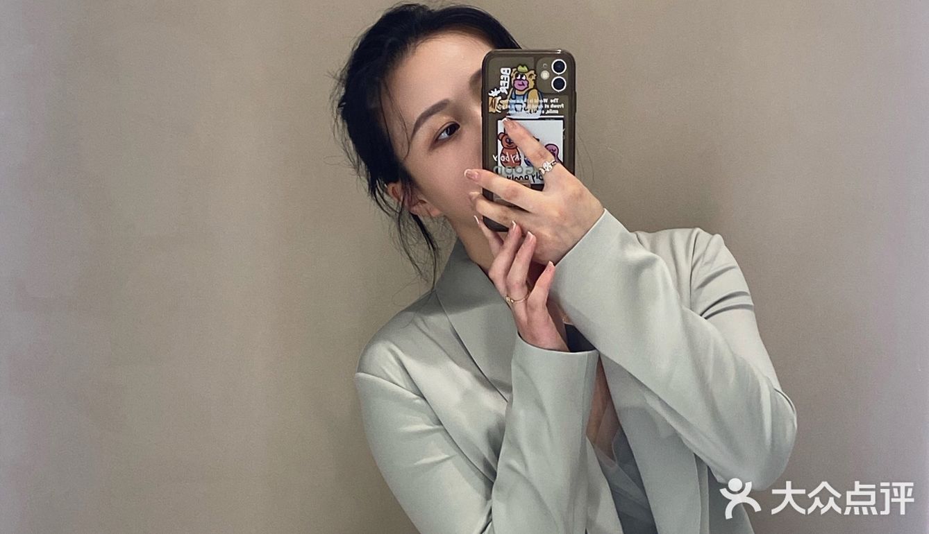 南京服装新店📗舒适衣服 迎接简单生活