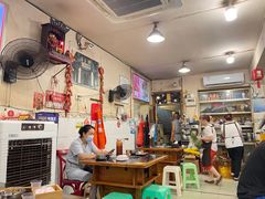 大堂-鸿顺老铁锅美蛙鱼府(解放碑店)
