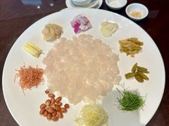 捞起顺德鱼生-果然居酒家 · 顺德园林私房菜