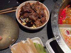 -晓宇重庆火锅(西安荟聚店)