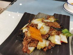 -马尔龙新疆饭店·清真(瑞景店)