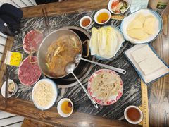 -乳仔牛牦牛汤锅 烤羊排(松潘古城店)