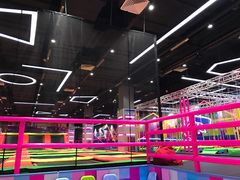-酷跳蹦床主题公园(万胜广场店)