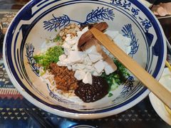 -蜗牛小馆醉乡民谣云南菜(惠新西里店)