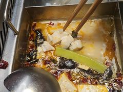 -海底捞火锅(新松江路店)