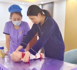 -国际月月生母婴月子中心(旗舰店)
