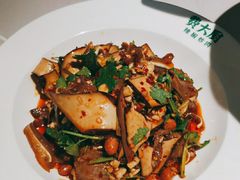 -费大厨辣椒炒肉(黄兴中心广场店)