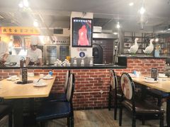 大堂-遇见小厨·北京烤鸭·江湖菜·川菜(广福桥店)