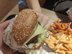 照烧凤梨牛肉特堡-The Habit Burger Grill 哈比特汉堡(复兴soho店)