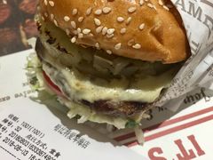 -The Habit Burger Grill 哈比特汉堡(爱琴海店)