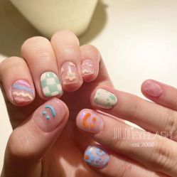 -吉吉靓甲美睫
