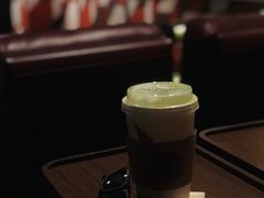 -英皇UA电影城(瑞虹天地月亮湾)