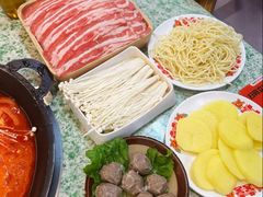 -肖婷姐大铁锅重庆火锅(南湖店)