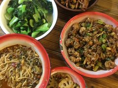 -老三样·美食研究中心(世贸路店)