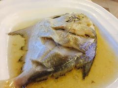 -沈家门海鲜夜排档(东港店)