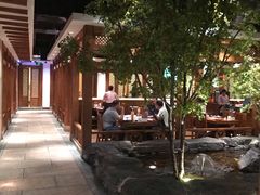 -萨拉伯尔(燕莎友谊商城店)
