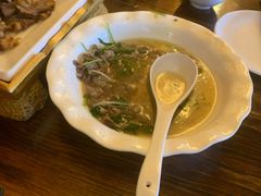 -白鹿苑蒙餐(鄂温克宾馆店)