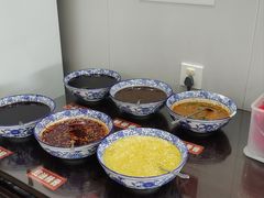 -孔一凡·手工饺子(时尚明苑店)