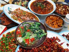 -半步颠川湘·融合菜(商品街店)