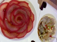 红酒雪梨-多嘴肉蟹煲(万达店)