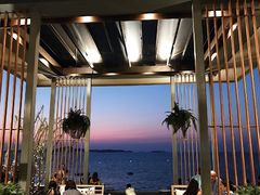 -网红落日悬崖餐厅 The Sky Gallery