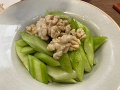 胡椒油青瓜桃仁-椒爱水煮鱼川菜(月星环球港店)