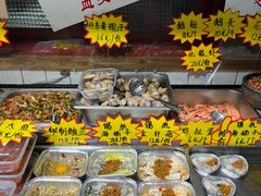 自助取餐区-喜悦小串丹东小黄牛海鲜烧烤大排档(民主广场店)