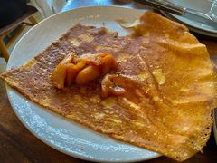 慢炖盐焦糖苹果可丽饼-RAC BAR(安福路店)