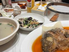 -梅利汴京烤鸭•开封豫菜地标店(东大街店)