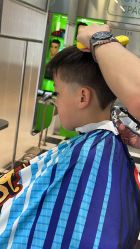 -Devilhands Barbershop男士理容店