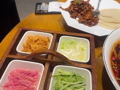 -乐忻皇朝(上海中心大厦店)