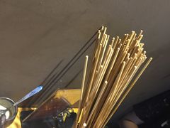 -何氏串串香火锅(翠亨店)