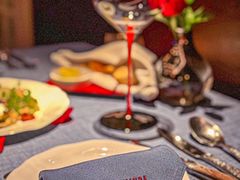 -弦月窗LUNETTE BY AMANDA(复兴路店)