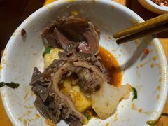 -大众跷脚牛肉馆·非遗传承单位(峨眉山店)