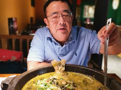 -小凤庭·地道湖北菜武昌鱼·藕汤(38年黄鹤楼店)