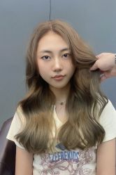 -藤野造型烫发染发