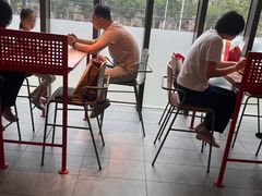 -麦当劳(普陀香溢花城店)