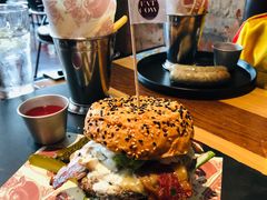 -FAT COW(虹梅路店)