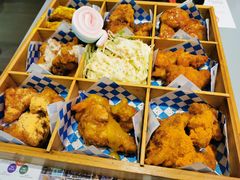 镇店双宝之一网红九宫格炸鸡-chicken plus韩国炸鸡(城阳店)