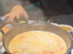 -椰子湾·海南火锅·糟粕醋·椰子鸡(正大广场店)