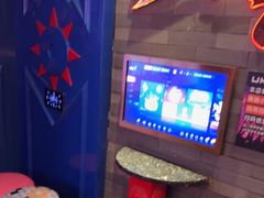 -UK派对KTV(日月广场店)
