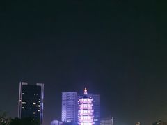-绳金塔