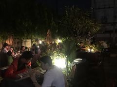 -Dash Teak House