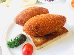 奶油鸡卷-小白桦西餐厅