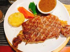 小蜜牛排-斗牛士牛排餐厅(嘉里汇店)
