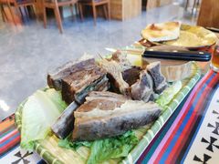 手抓牦牛肉-卡万金特色藏餐