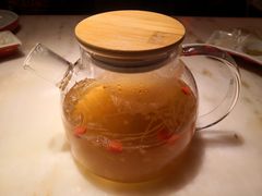 招牌琥珀金丝梨汤-京华烟云·北京烤鸭(领展购物广场·中关村店)