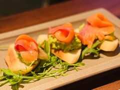 -Lighthouse灯塔西餐吧(燕儿岛支路店)